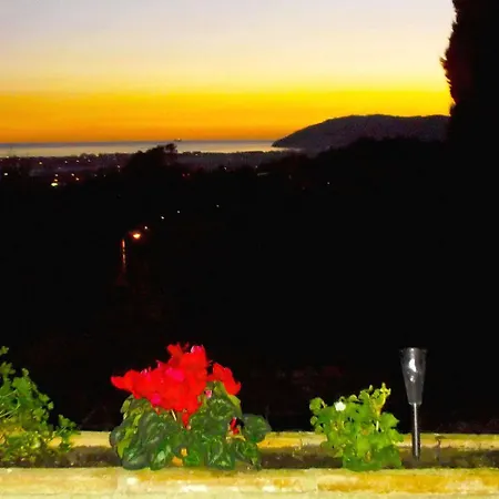 Bed & Breakfast Belle Epoque - Lavillaimperiale.it Nicola
